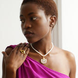 Pearl Necklace Pearly