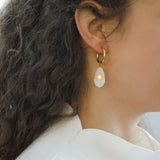 Moonstone Earrings Tilda