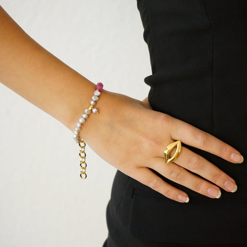 Pearl Jade Bracelet Brenda
