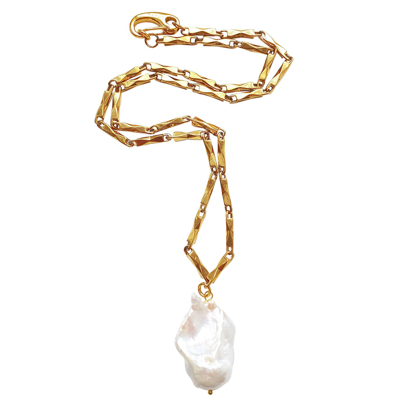 Baroque Pearl Necklace Alma